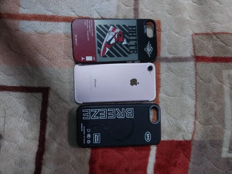 فرصة لسرعة البيع: هاتف آيفون 7 (Rose Gold) بحالة ممتازة وبطارية 97%