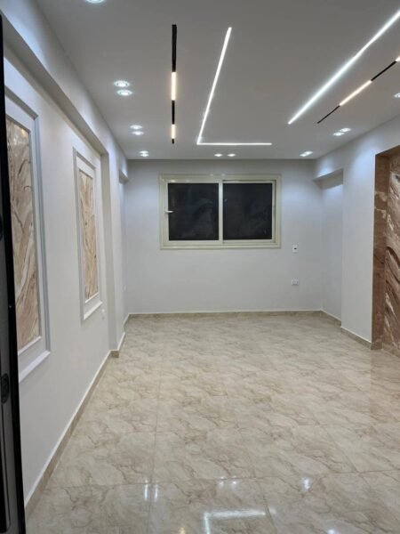 فرصة: شقة للبيع في اللبيني هرم بفيو الأهرامات 140م