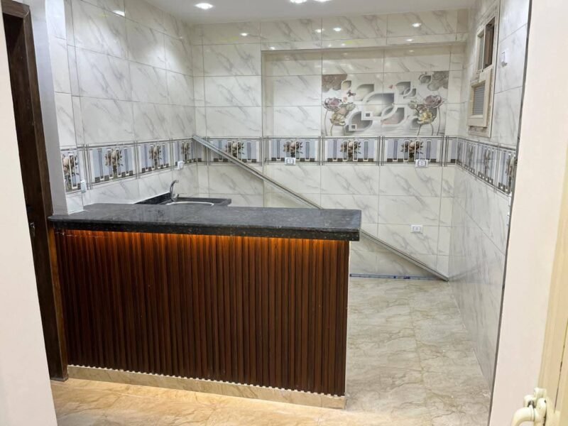 فرصة: شقة للبيع في اللبيني هرم بفيو الأهرامات 140م