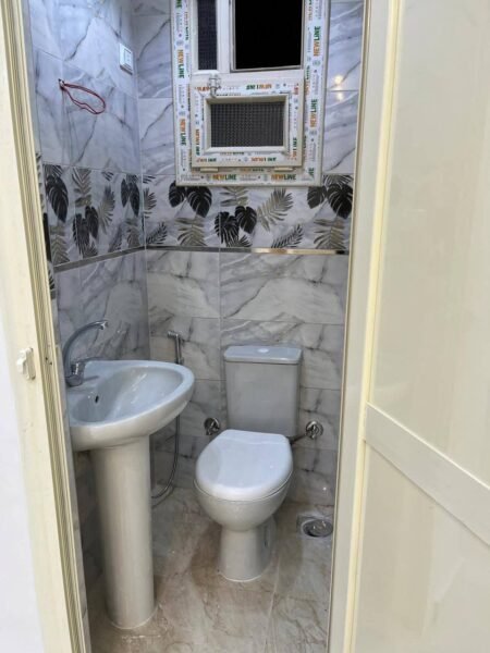 فرصة: شقة للبيع في اللبيني هرم بفيو الأهرامات 140م